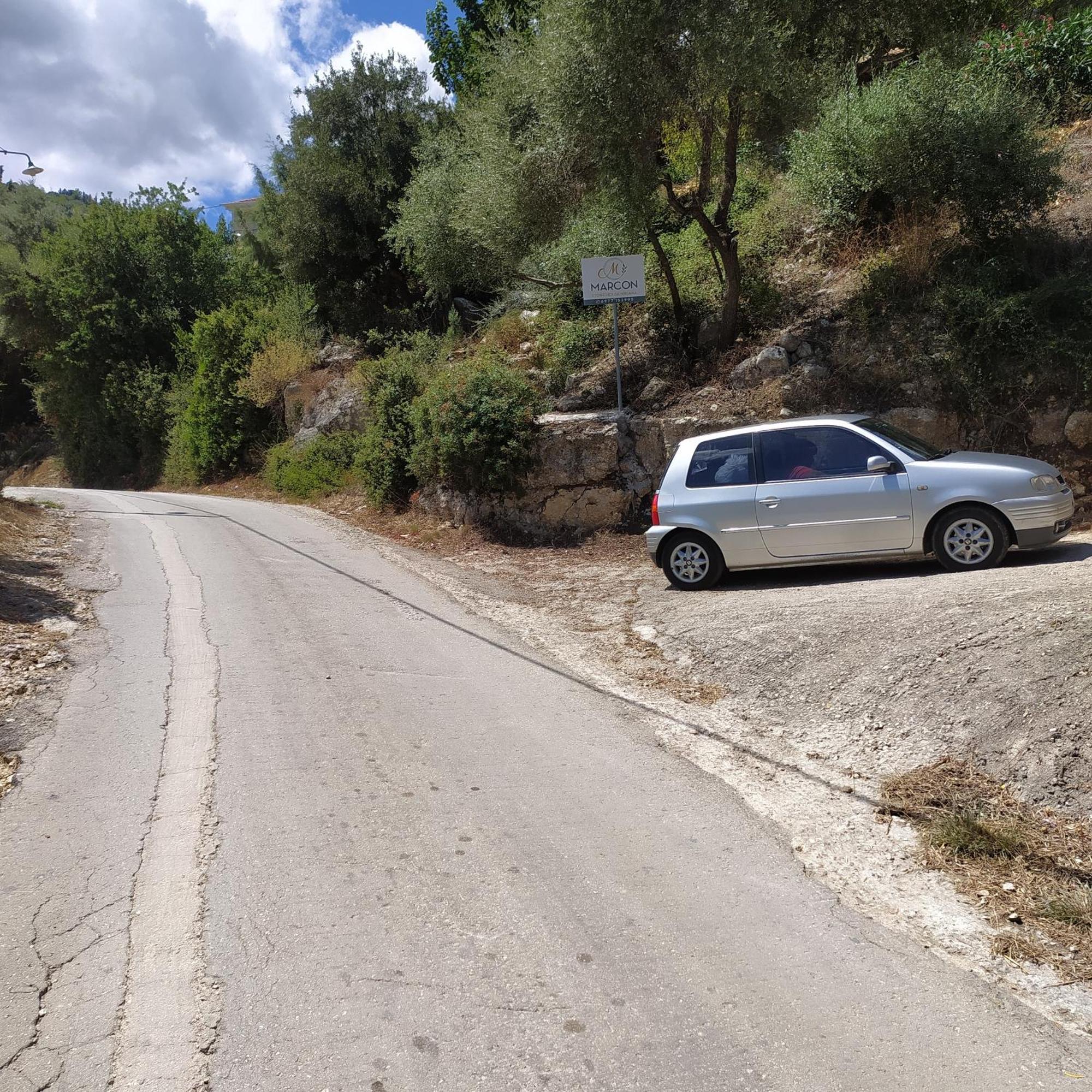 Marcon Stone House Nikiana Villa Bagian luar foto